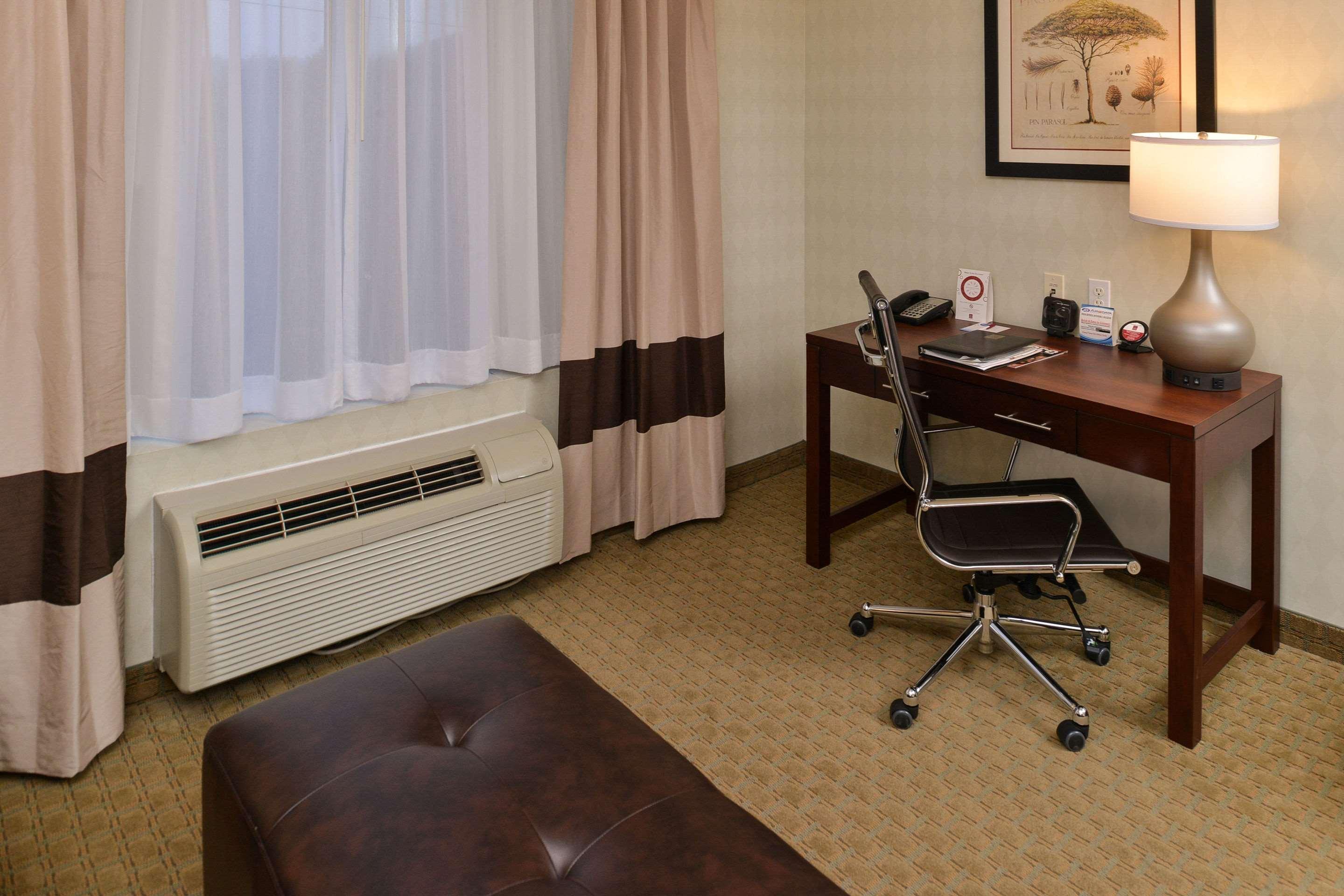 Comfort Airport Seattle Hotel